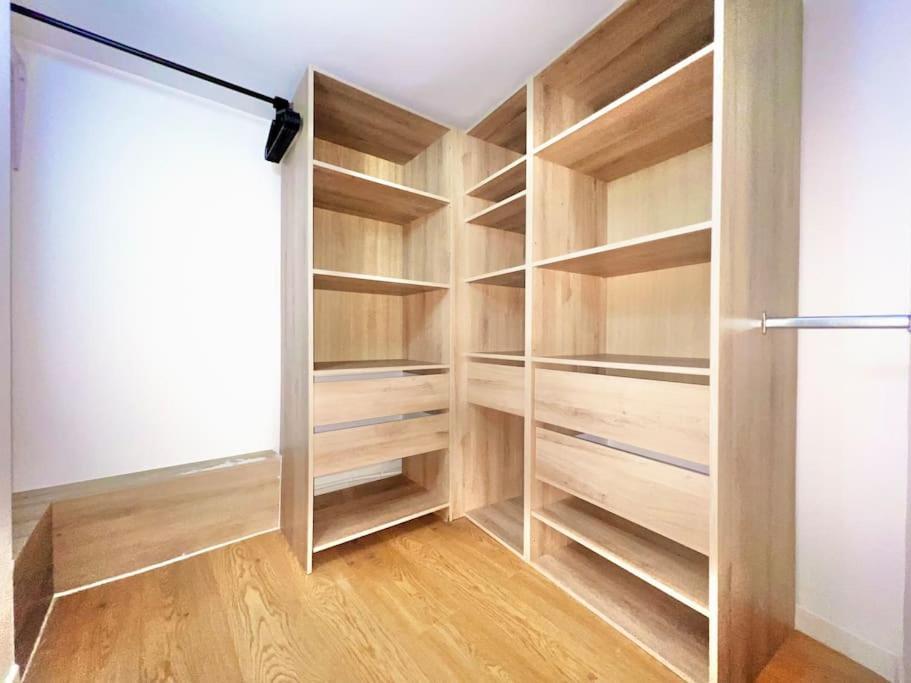 * Duplex Roassal * Modern *clim * Wifi *liberation Apartment Nizza